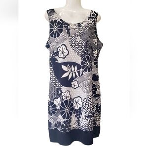 🛍2/$25 Jessica Floral Black and White Mini Dress